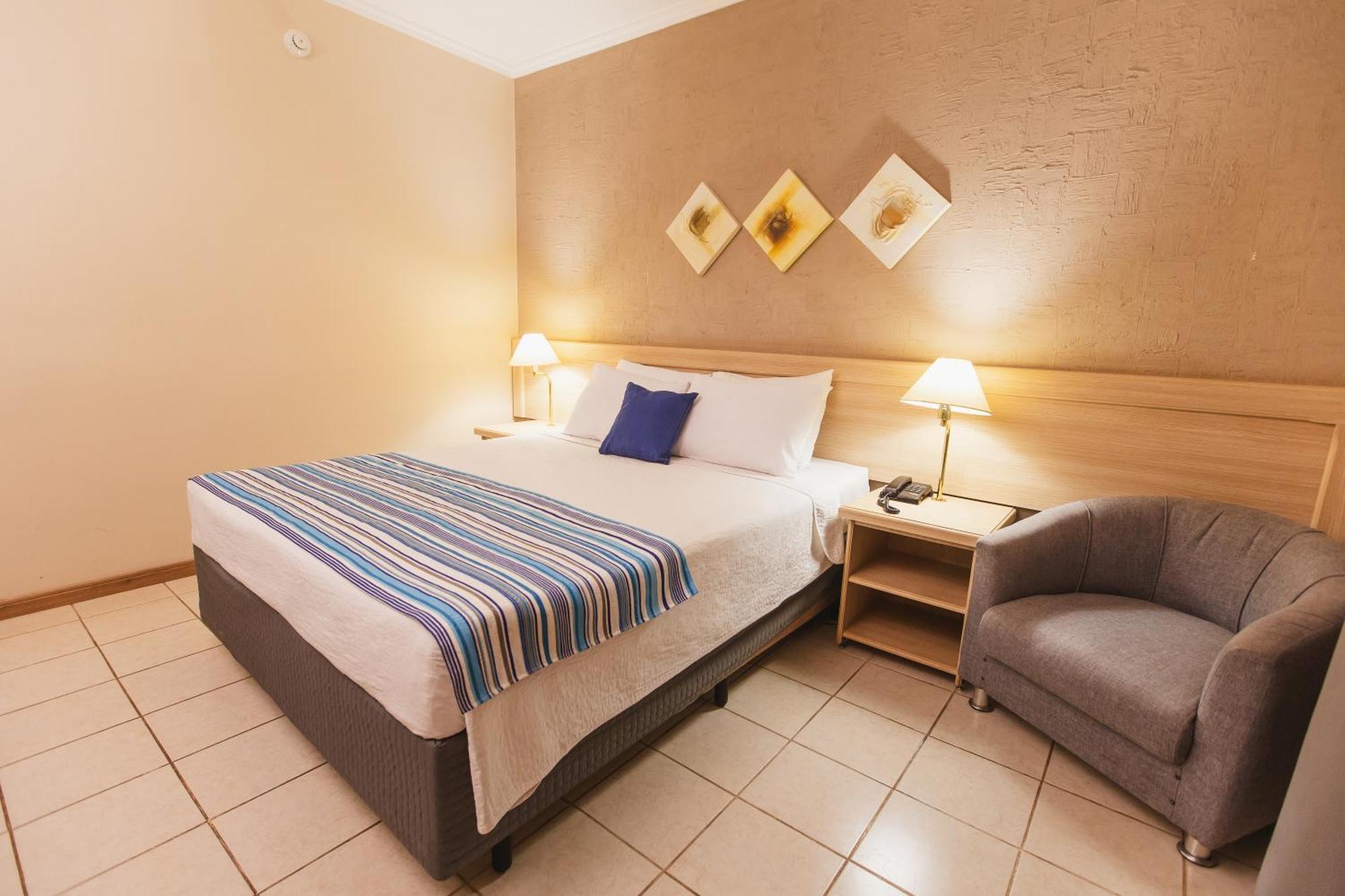 Hotel Golden Park Ribeirao Preto By Nacional Inn Exterior photo